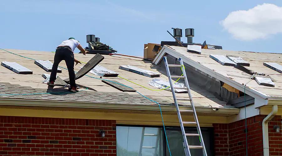 Best Time of Year to Schedule Roof Repairs