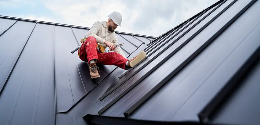 Professional Roof Valley Installation Services in Northbrook, IL